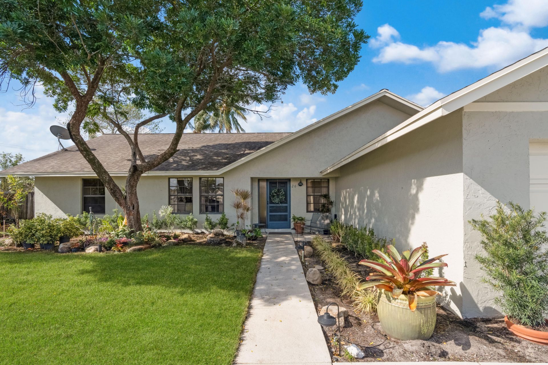26 Cedar Circle, Boynton Beach, FL 33436 Photo