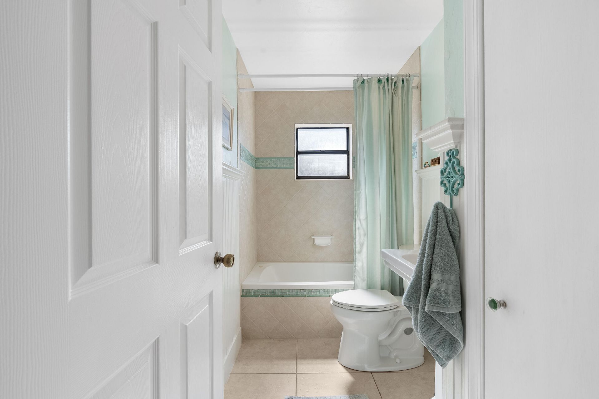 26 Cedar Circle, Boynton Beach, FL 33436 Photo