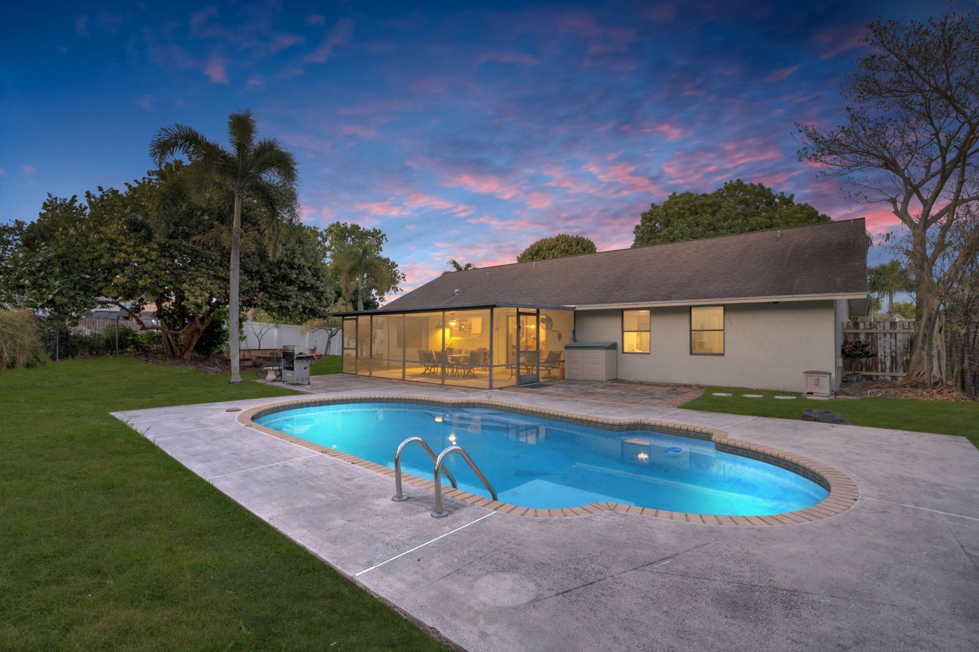 26 Cedar Circle, Boynton Beach, FL 33436 Photo