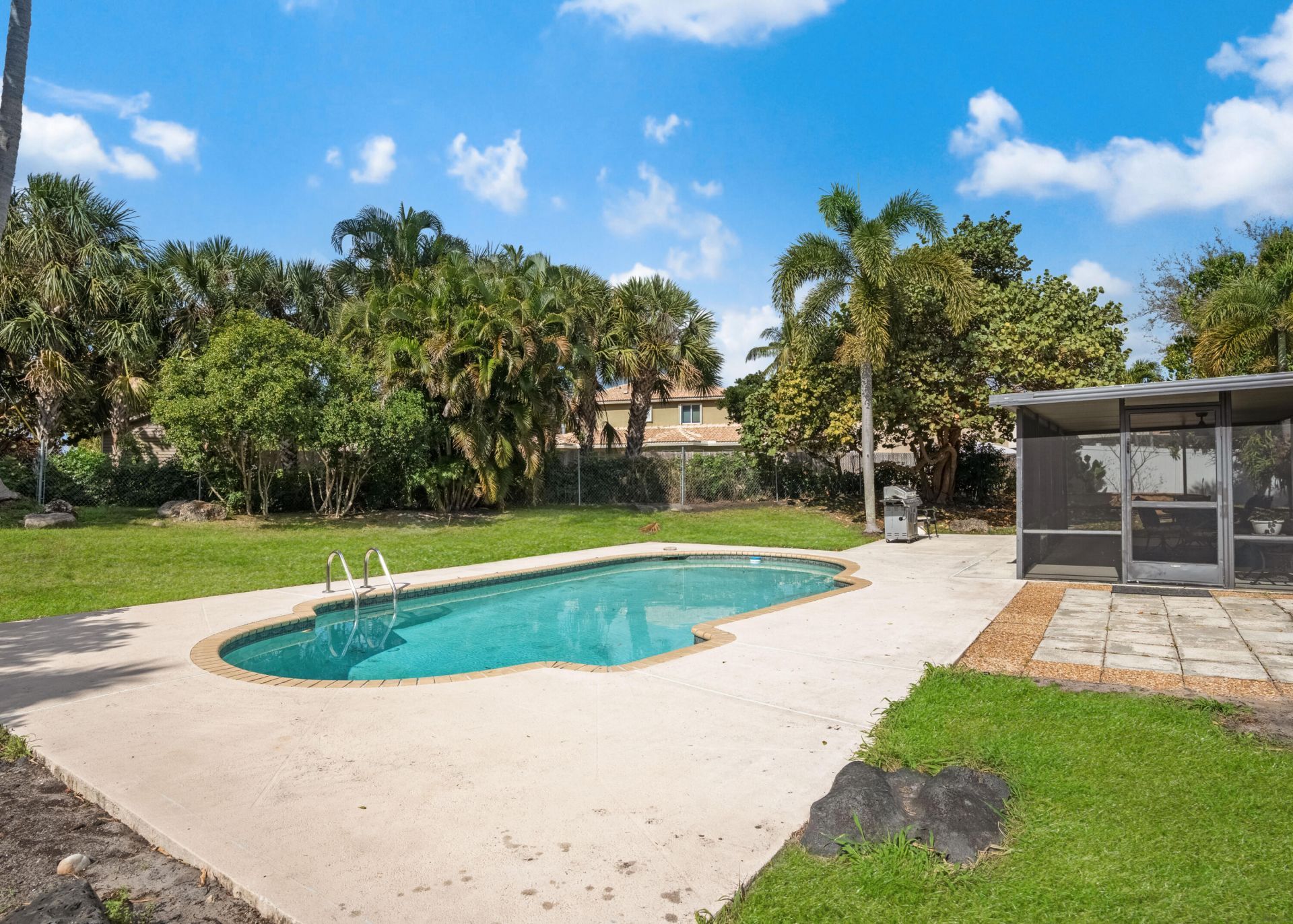 26 Cedar Circle, Boynton Beach, FL 33436 Photo