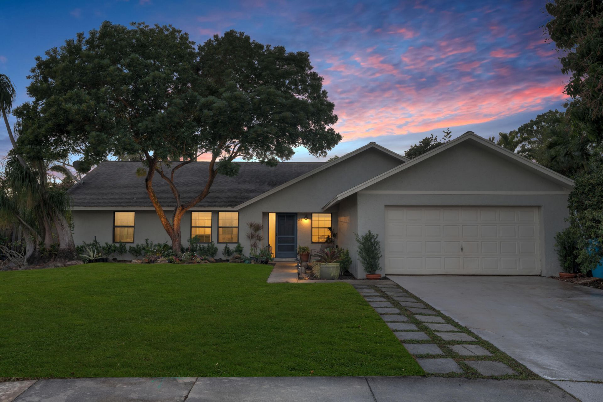 26 Cedar Circle, Boynton Beach, FL 33436 Photo