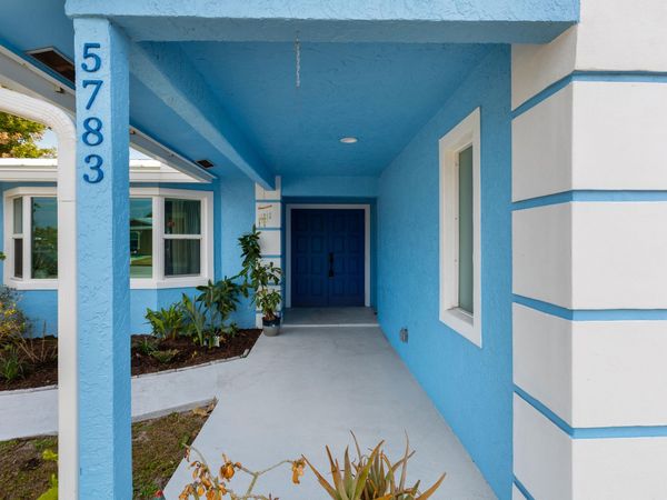 5783 SE Mercedes Avenue, Stuart, FL 34997