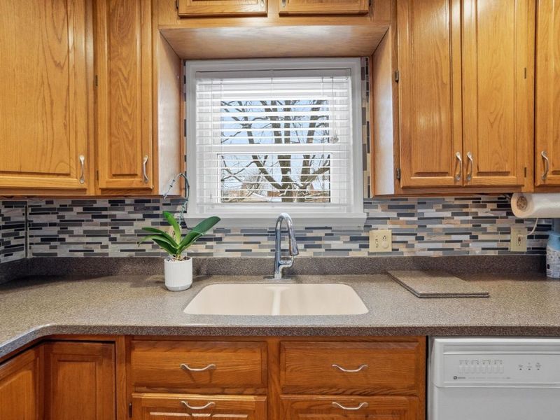 728 Meadow View Drive, Villa Hills, KY 41017 Photo 11