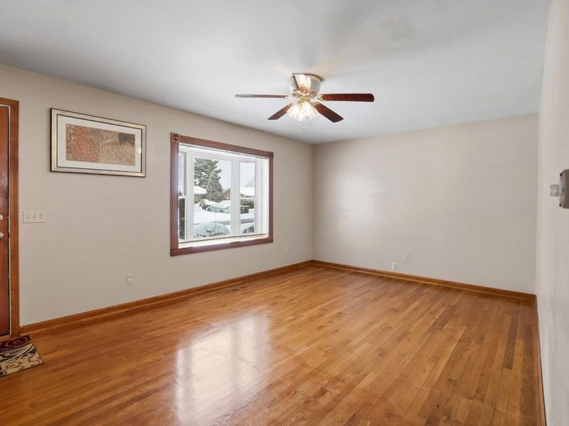 728 Meadow View Drive, Villa Hills, KY 41017 Photo 5