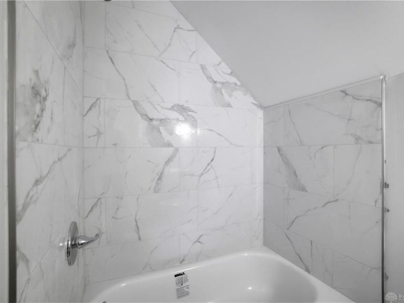 1876 Roosevelt Avenue, Springfield Township, OH 45240 Photo 32