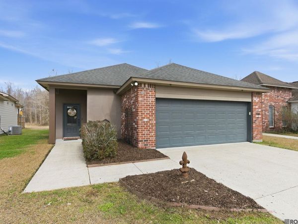 1130 Madrid Ave, St Gabriel, LA 70776