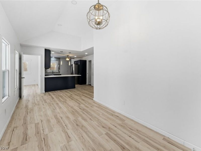 1486 Carson Salt Springs Road, Warren, OH 44481 Photo 11