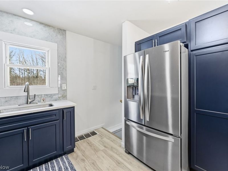 1486 Carson Salt Springs Road, Warren, OH 44481 Photo 4