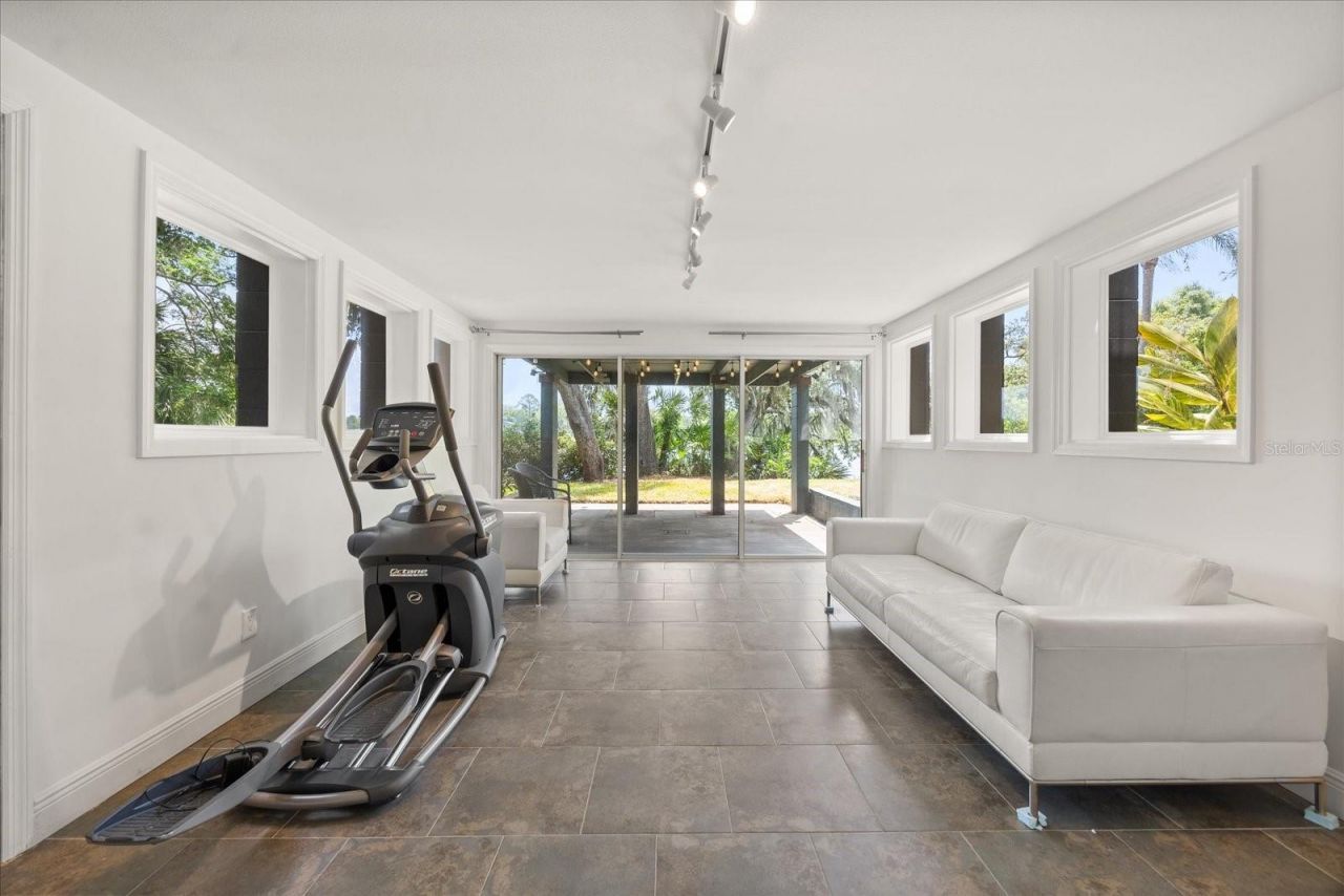 613 Lake Avenue, Altamonte Springs, FL 32701 Photo