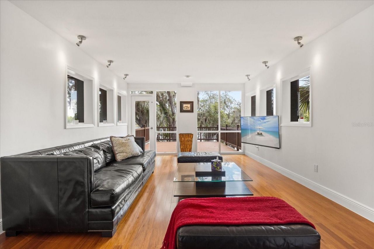 613 Lake Avenue, Altamonte Springs, FL 32701 Photo