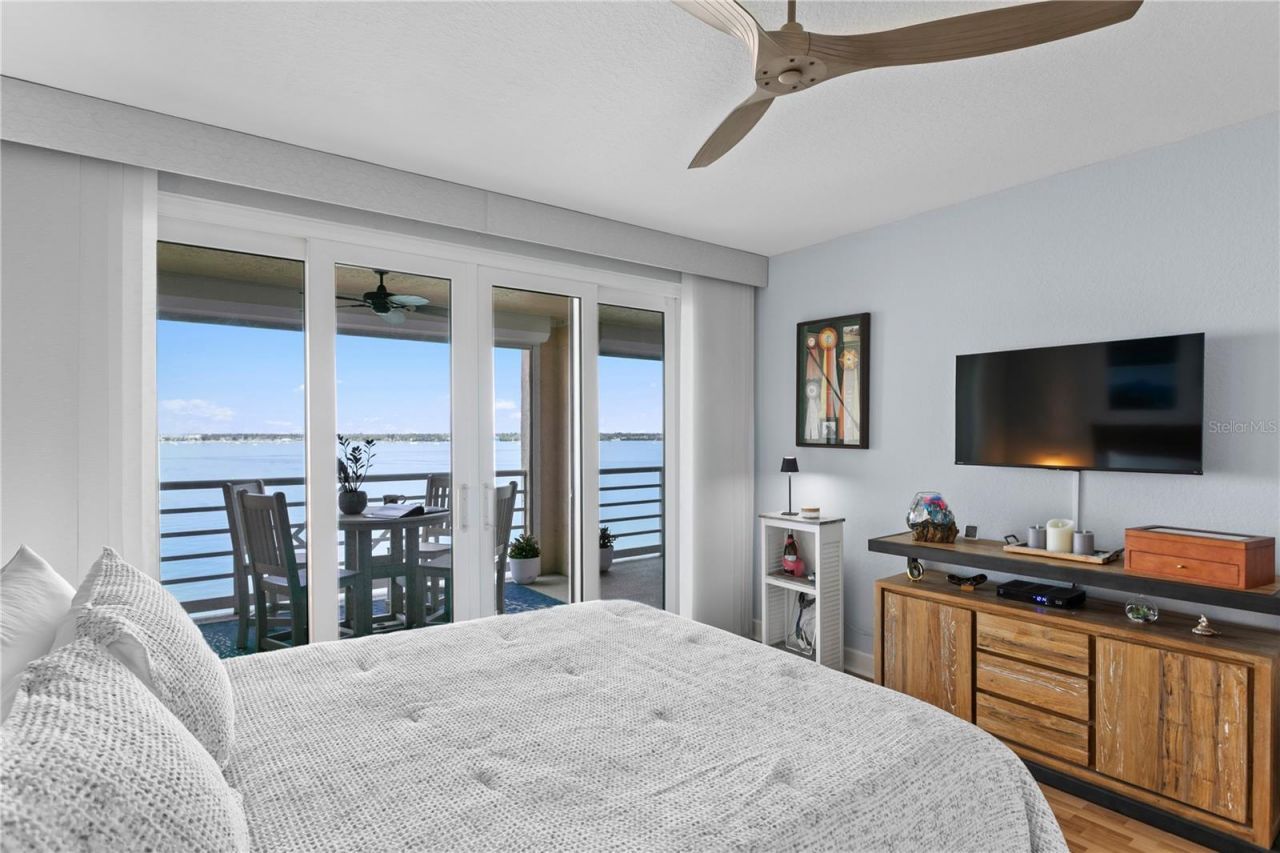 4981 Bacopa Lane S, Unit 703, Saint Petersburg, FL 33715 Photo