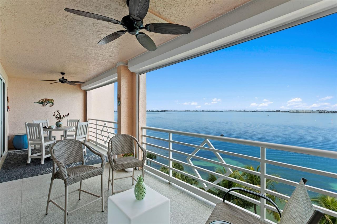 4981 Bacopa Lane S, Unit 703, Saint Petersburg, FL 33715 Photo