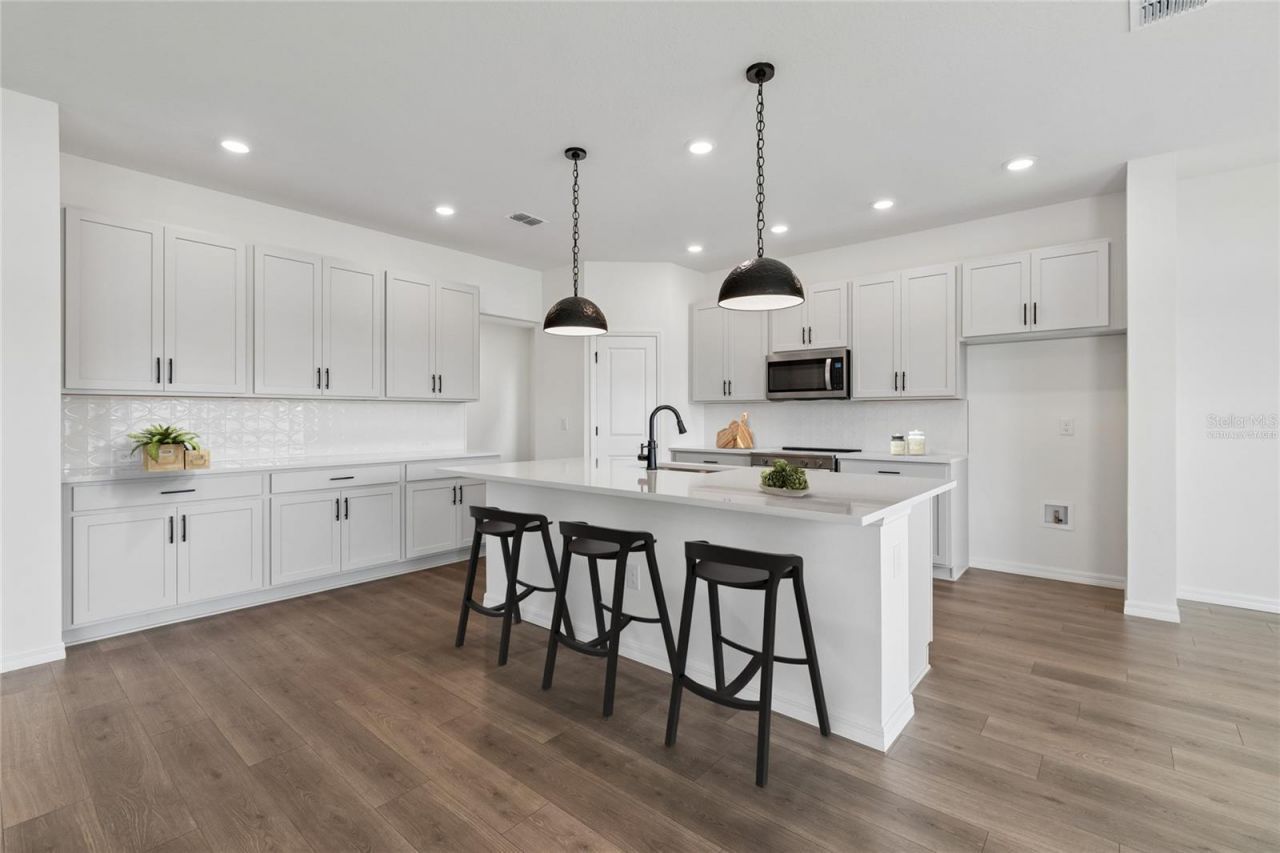 622 Kingswood Court, Bradenton, FL 34212 Photo