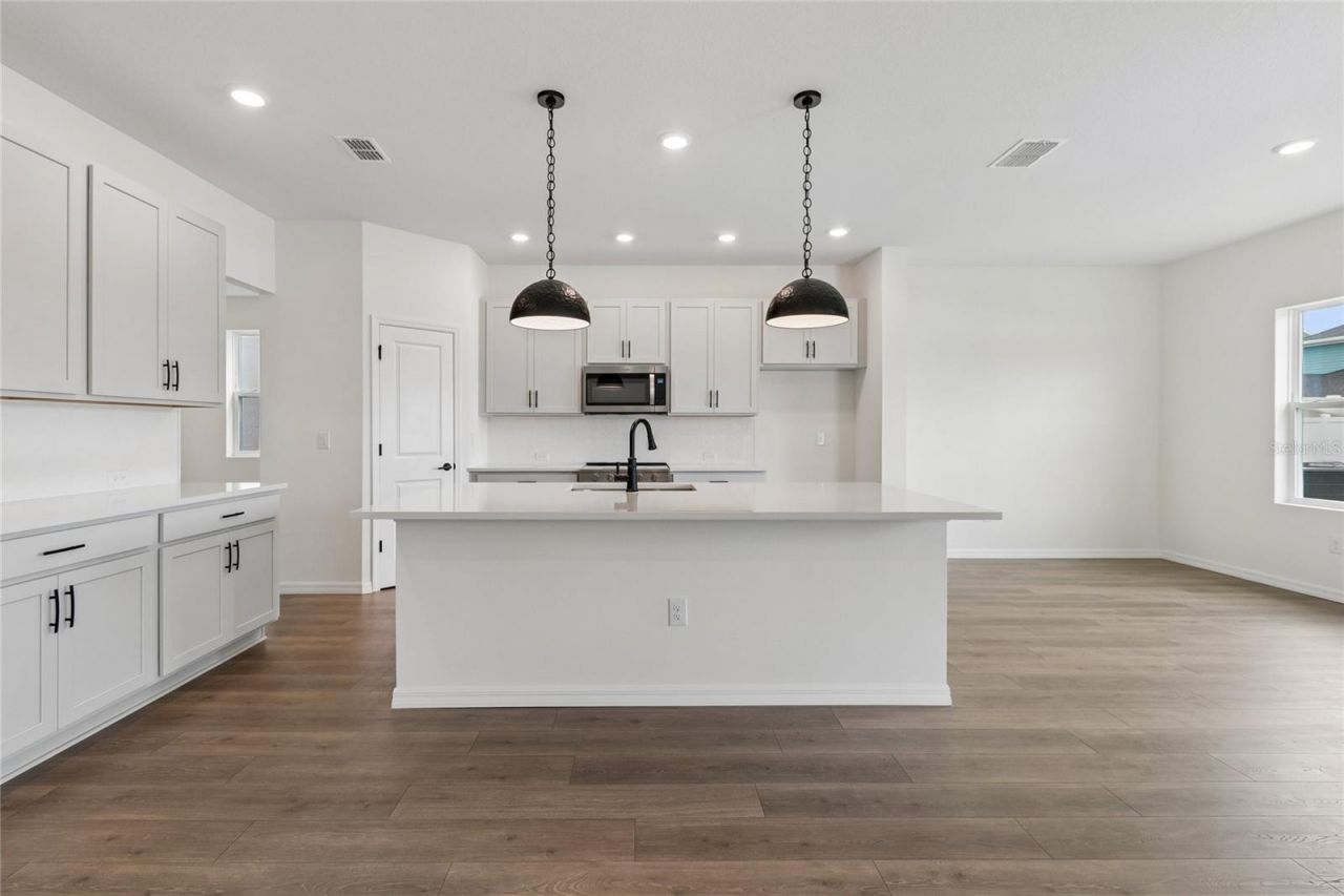622 Kingswood Court, Bradenton, FL 34212 Photo