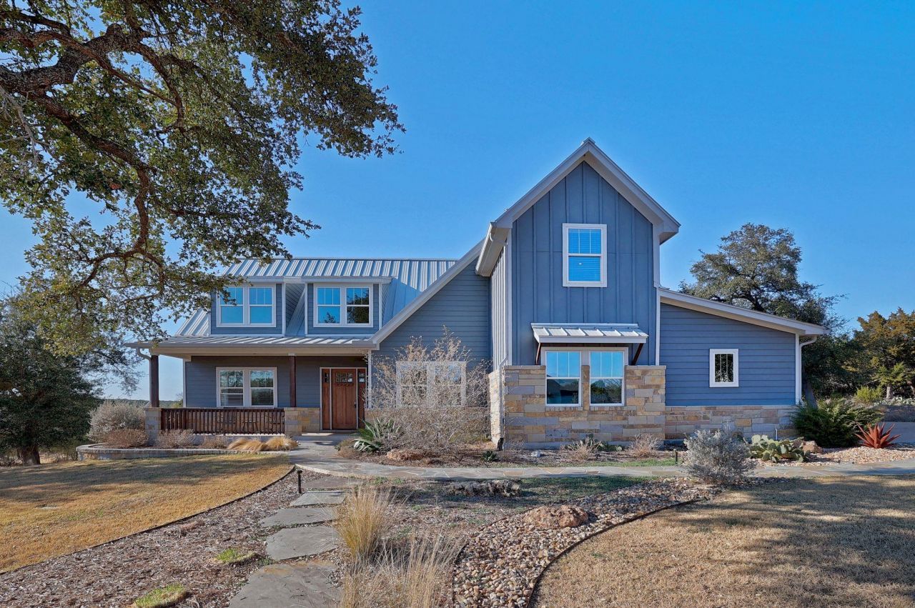 17 Highland Spring Ln, Georgetown, TX 78633 Main Photo