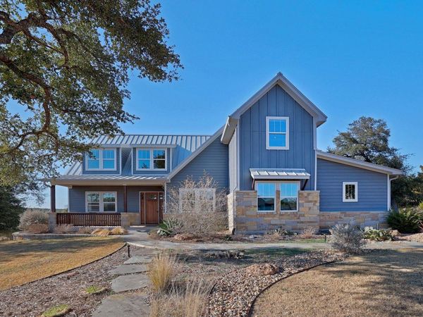 17 Highland Spring LN, Georgetown, TX 78633