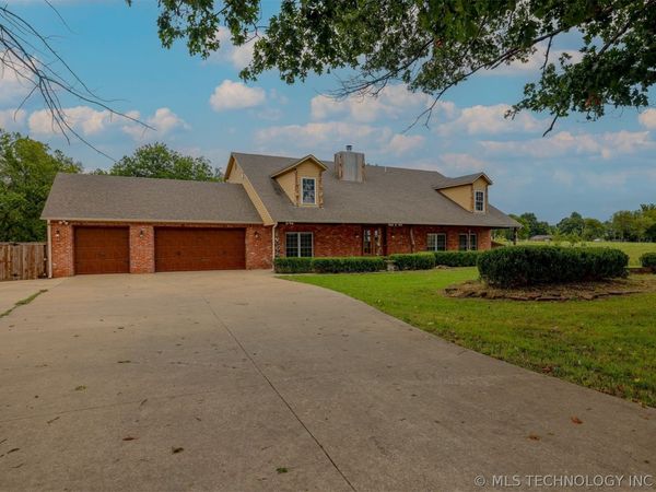 1488 N 429 Road , Pryor, OK 74361