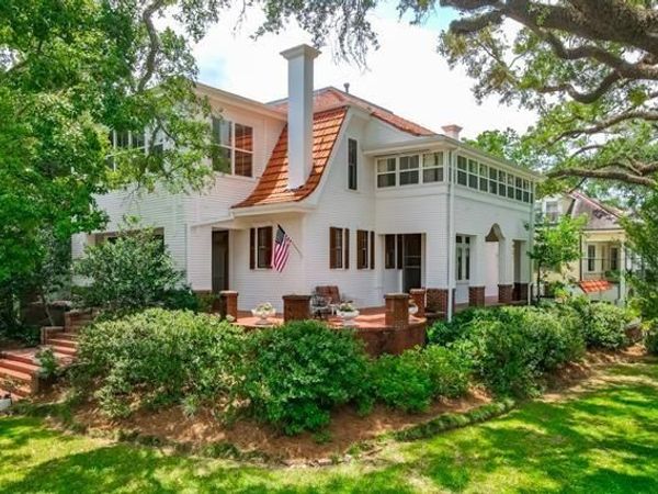 1100 CITY PARK Avenue, New Orleans, LA 70119