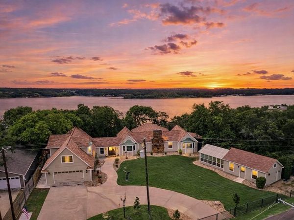 8121 Cahoba Drive, Fort Worth, TX 76135