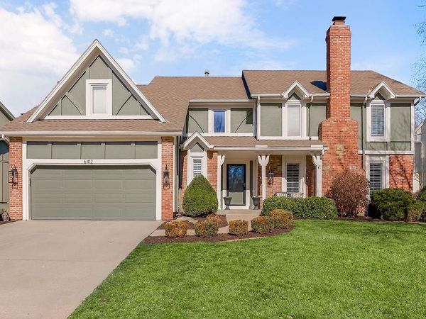 6412 W 125th Street, Leawood, KS 66209