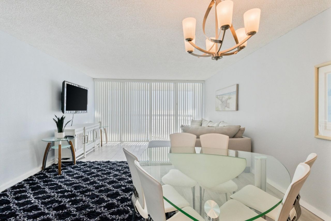 1012 N Waccamaw Dr.  Photo 12