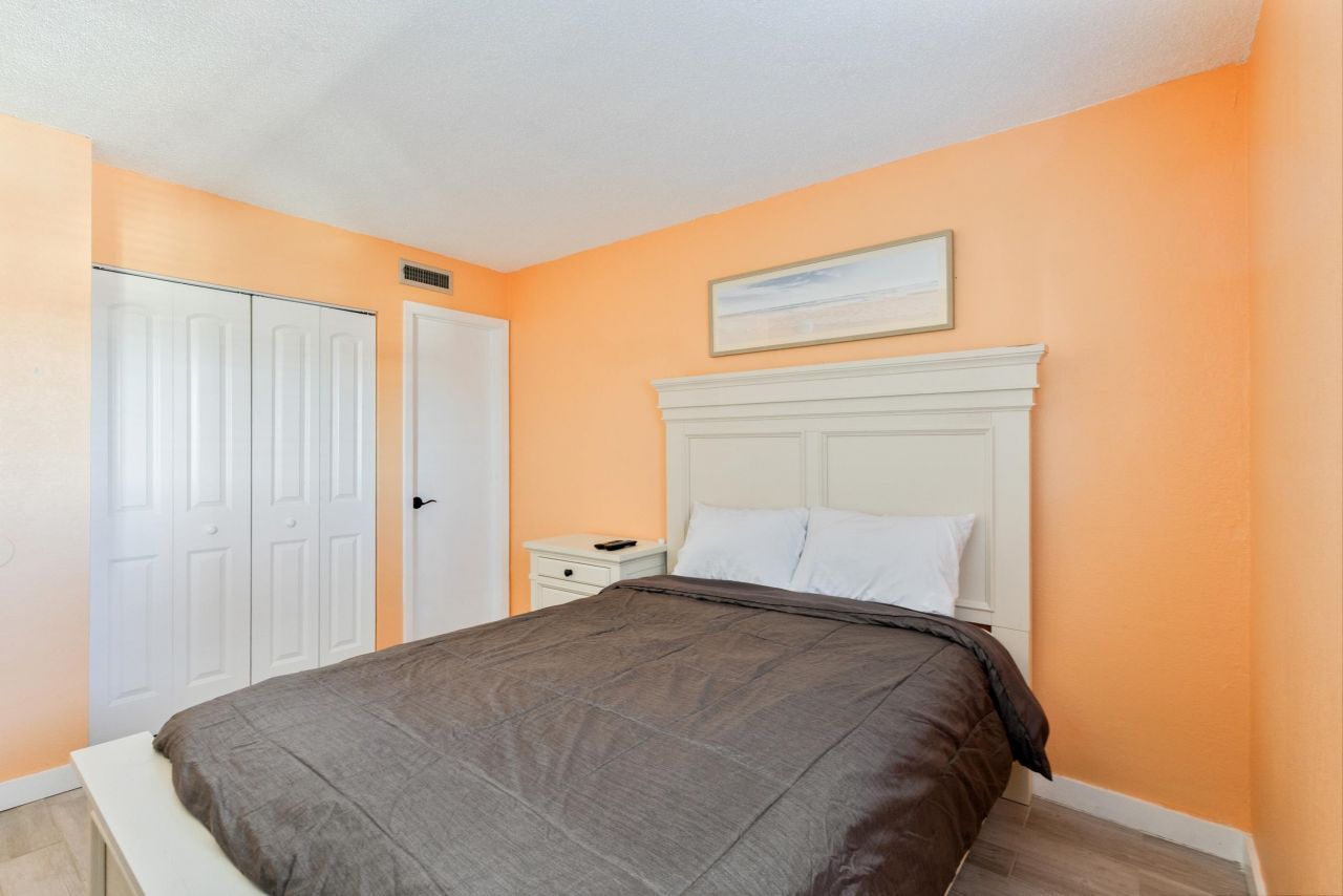 1012 N Waccamaw Dr.  Photo 17