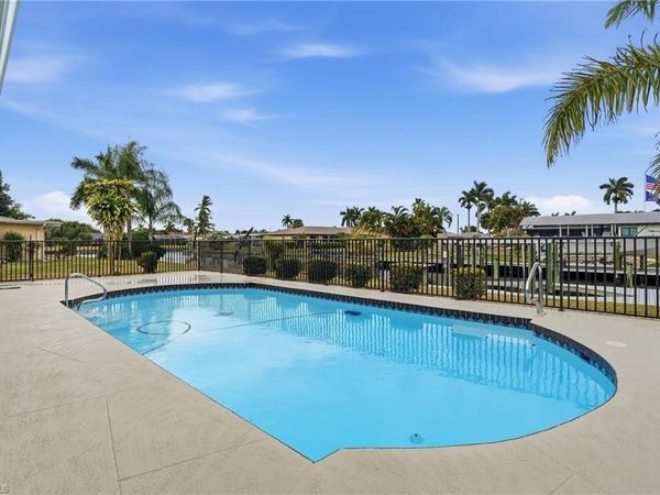 405 Tower DR, CAPE CORAL, FL 33904