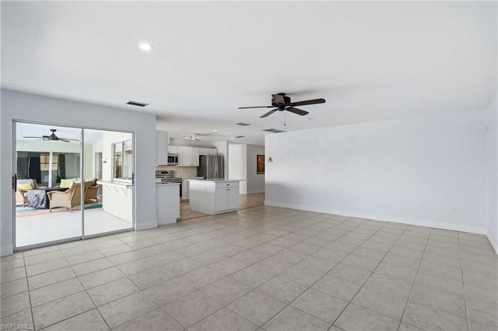 405 Tower Dr, Cape Coral, FL 33904 Photo