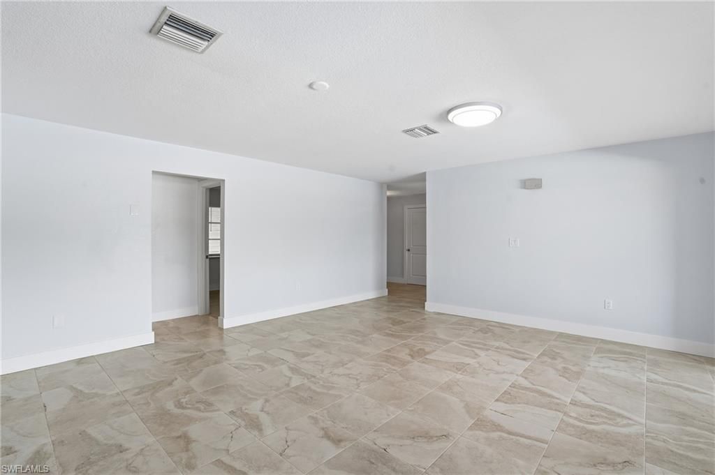 405 Tower Dr, Cape Coral, FL 33904 Photo