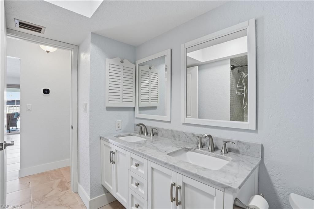 405 Tower Dr, Cape Coral, FL 33904 Photo