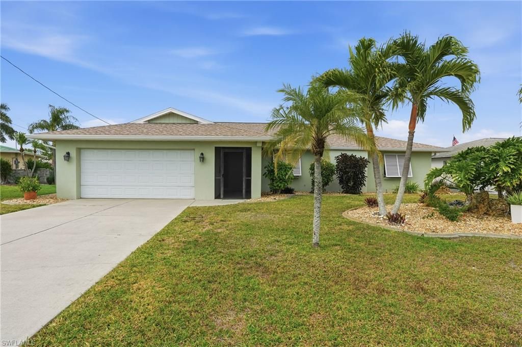 405 Tower Dr, Cape Coral, FL 33904 Photo