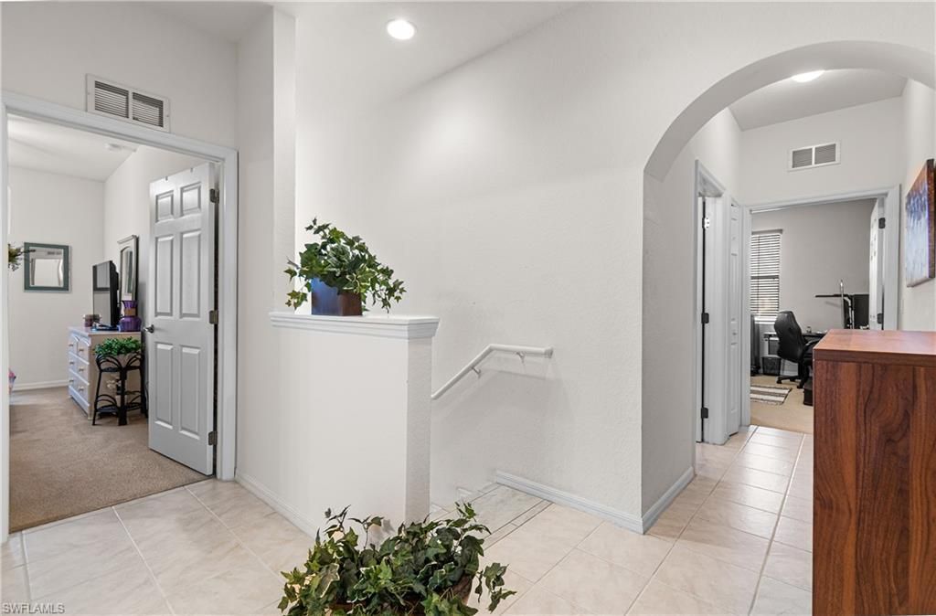 4209 Liron Ave, Unit 202, Fort Myers, FL 33916 Photo