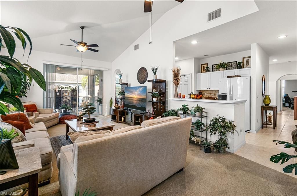 4209 Liron Ave, Unit 202, Fort Myers, FL 33916 Photo