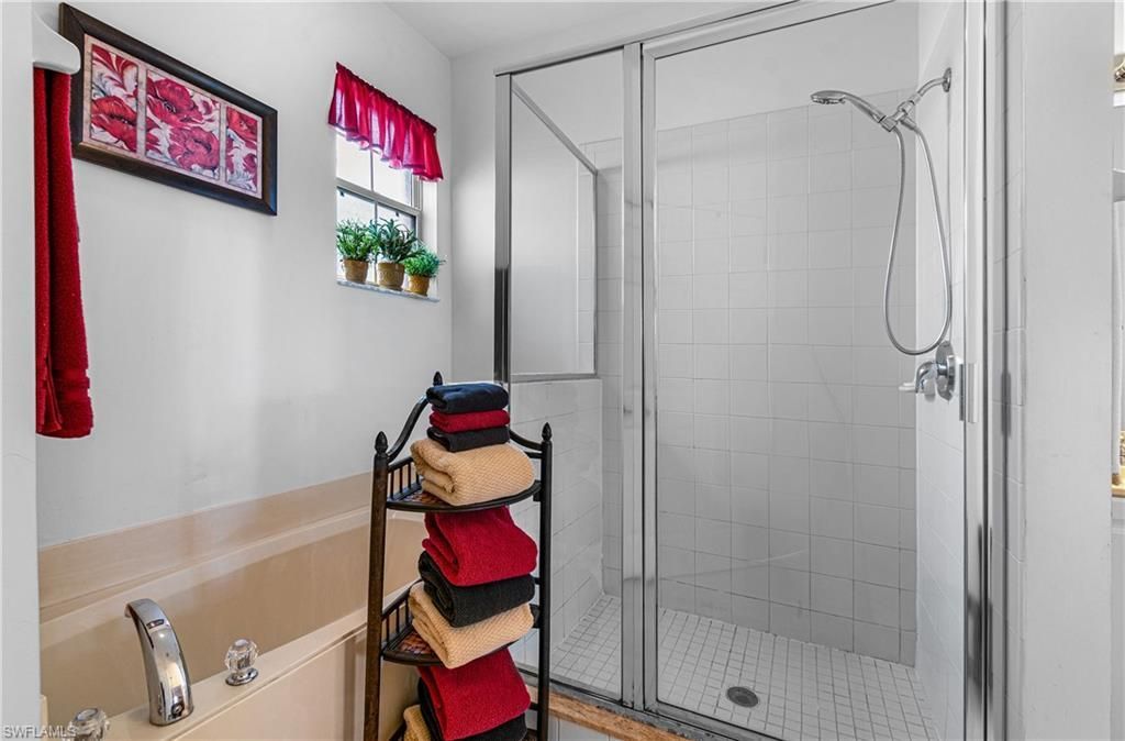 4209 Liron Ave, Unit 202, Fort Myers, FL 33916 Photo