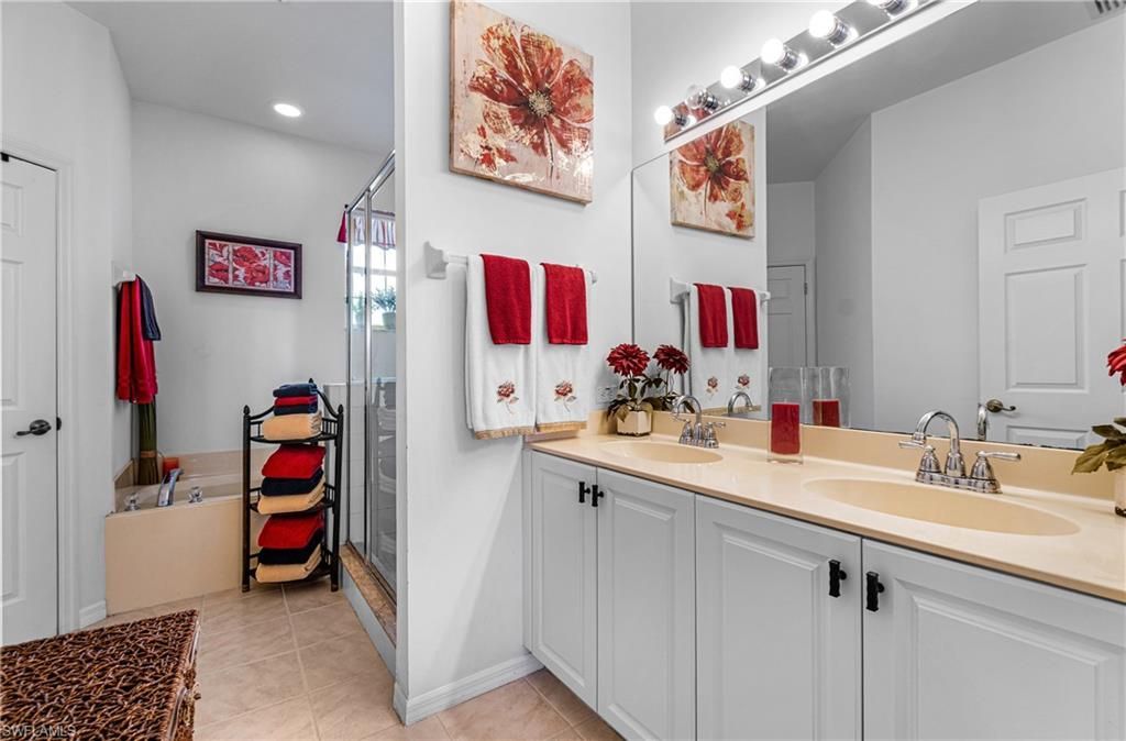 4209 Liron Ave, Unit 202, Fort Myers, FL 33916 Photo