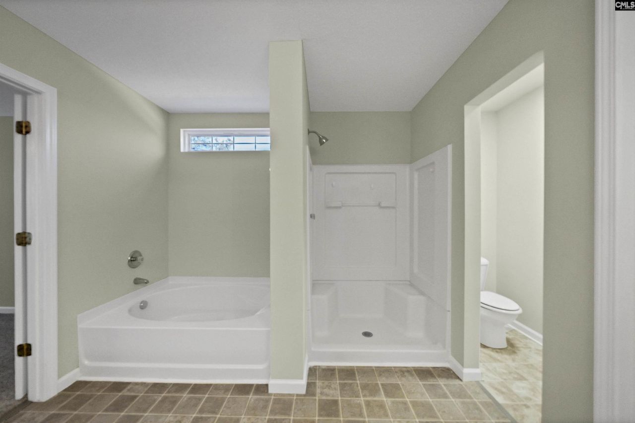 975 Murchison Drive Photo 20