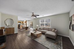 975 Murchison Drive photo 4