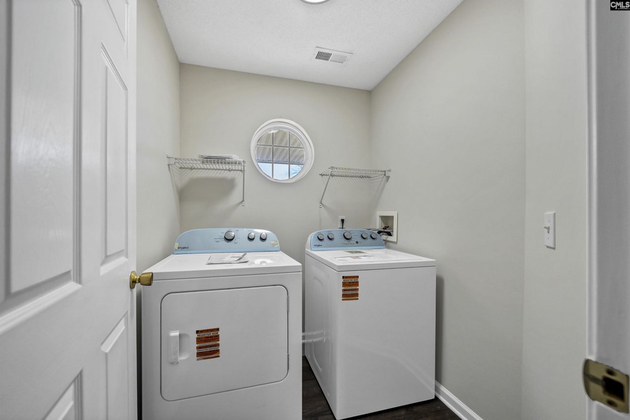 975 Murchison Drive Photo 30