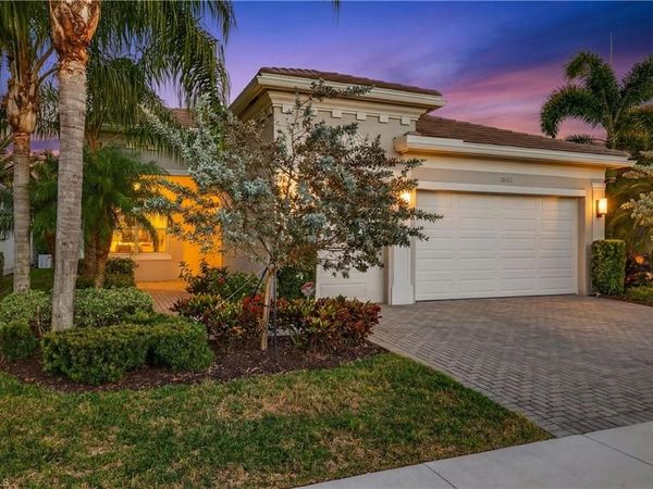 28732 Montecristo LOOP, BONITA SPRINGS, FL 34135