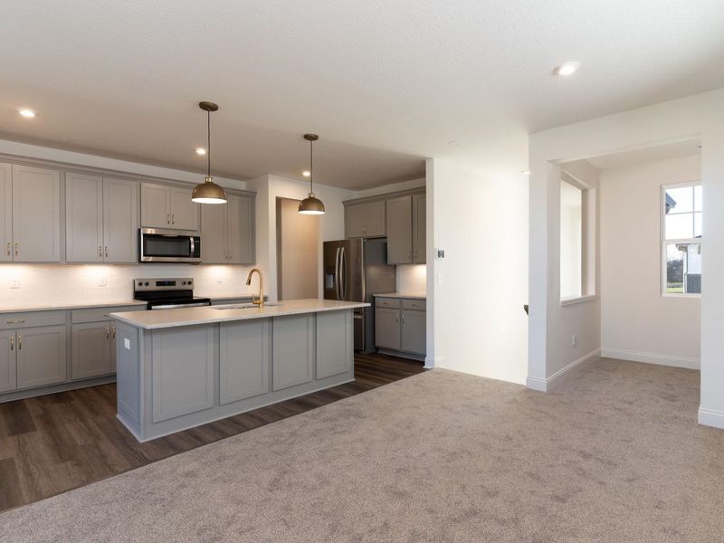 348 Cornwall Drive, Florence, KY 41042 Photo 8