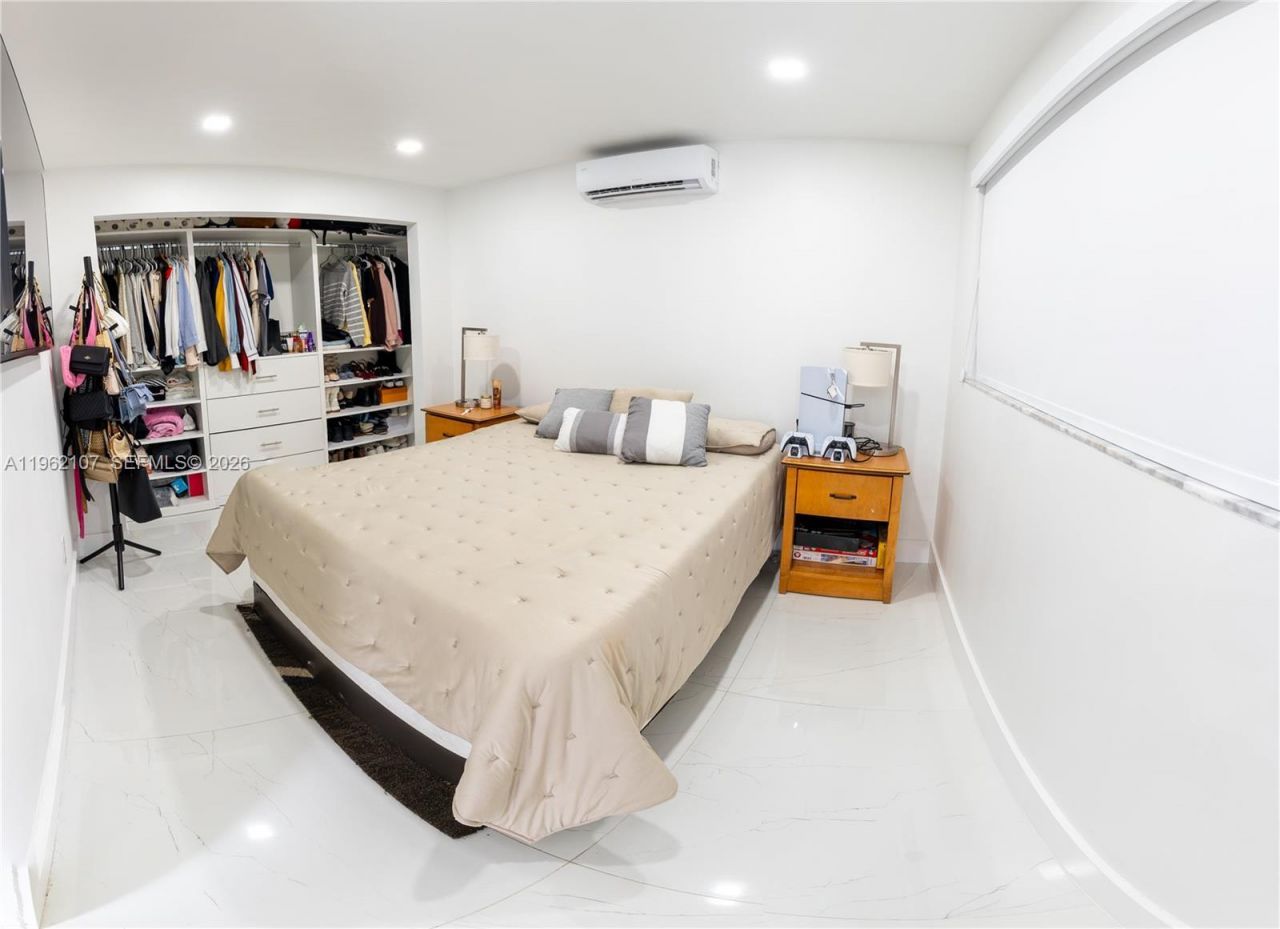 1851-1853 NW 22nd Pl, Miami, FL 33125 Photo