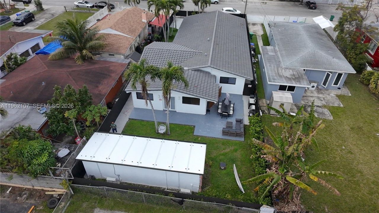 1851-1853 NW 22nd Pl, Miami, FL 33125 Photo