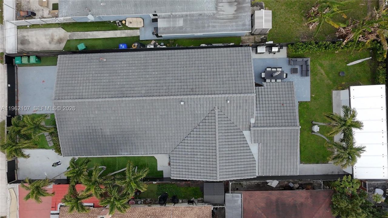 1851-1853 NW 22nd Pl, Miami, FL 33125 Photo