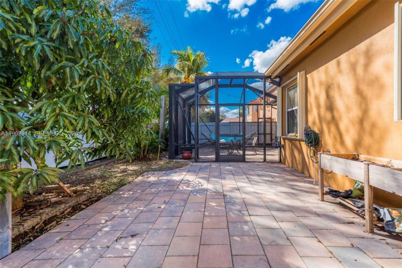 13124 SW 54th Ct, Miramar, FL 33027 Photo