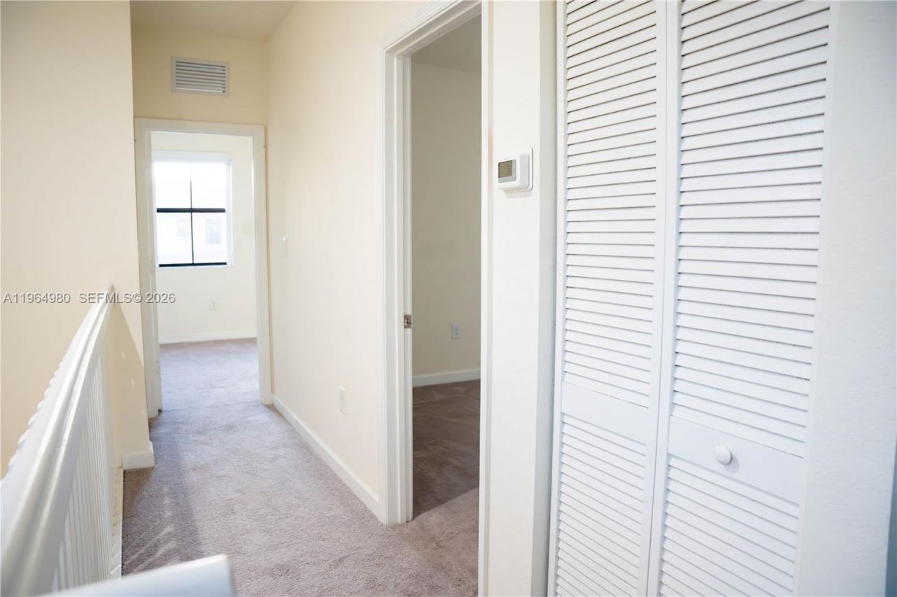 11091 W 32nd Ln, Hialeah, FL 33018 Photo