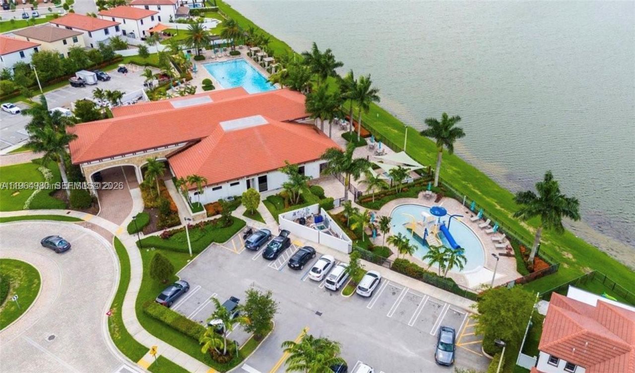 11091 W 32nd Ln, Hialeah, FL 33018 Photo