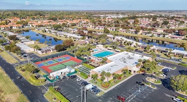 150 Lake Nancy Lane, Unit 419, West Palm Beach, FL 33411 Photo