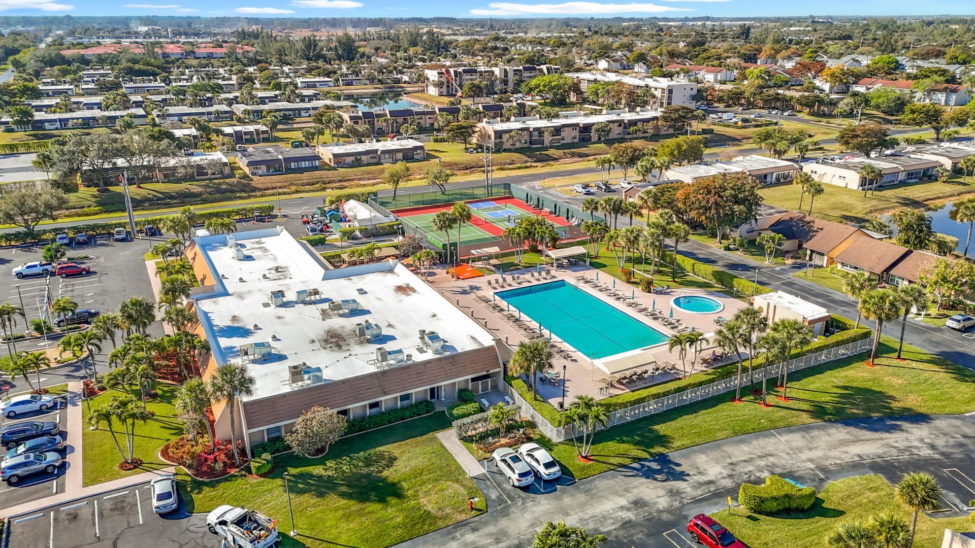 150 Lake Nancy Lane, Unit 419, West Palm Beach, FL 33411 Photo