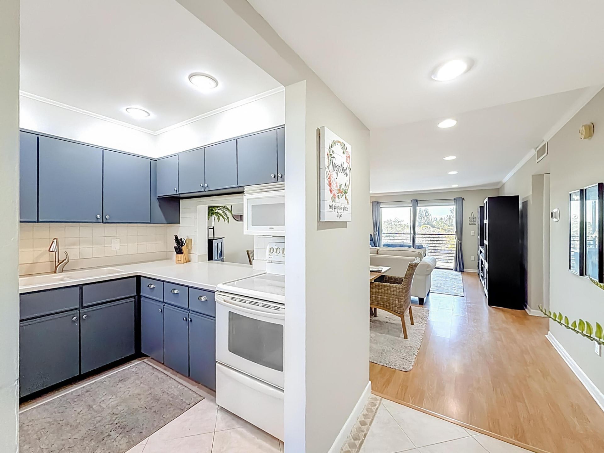 150 Lake Nancy Lane, Unit 419, West Palm Beach, FL 33411 Photo