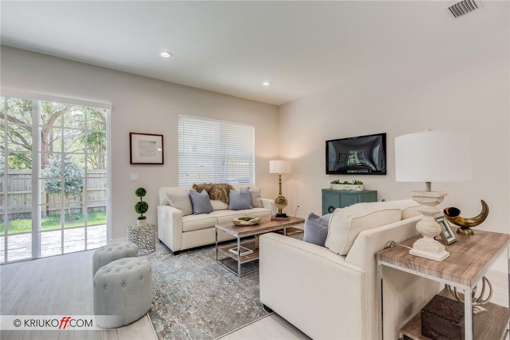 637 SW 12 Avenue, Fort Lauderdale, FL 33312 Photo